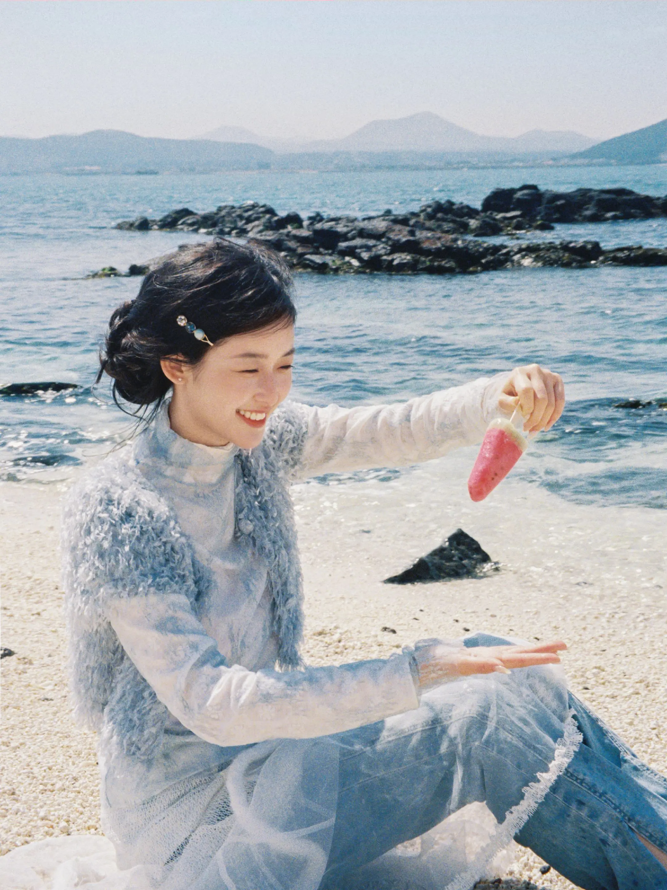春日 海浪 樱花 明信片🌊🌸。去年春天的旅拍胶片碎片