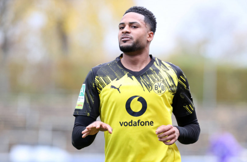 黄黑普鲁士黄黑普鲁士 图片报：汉堡联系了卡巴尔，打算在冬天签下他，双方考虑永久转