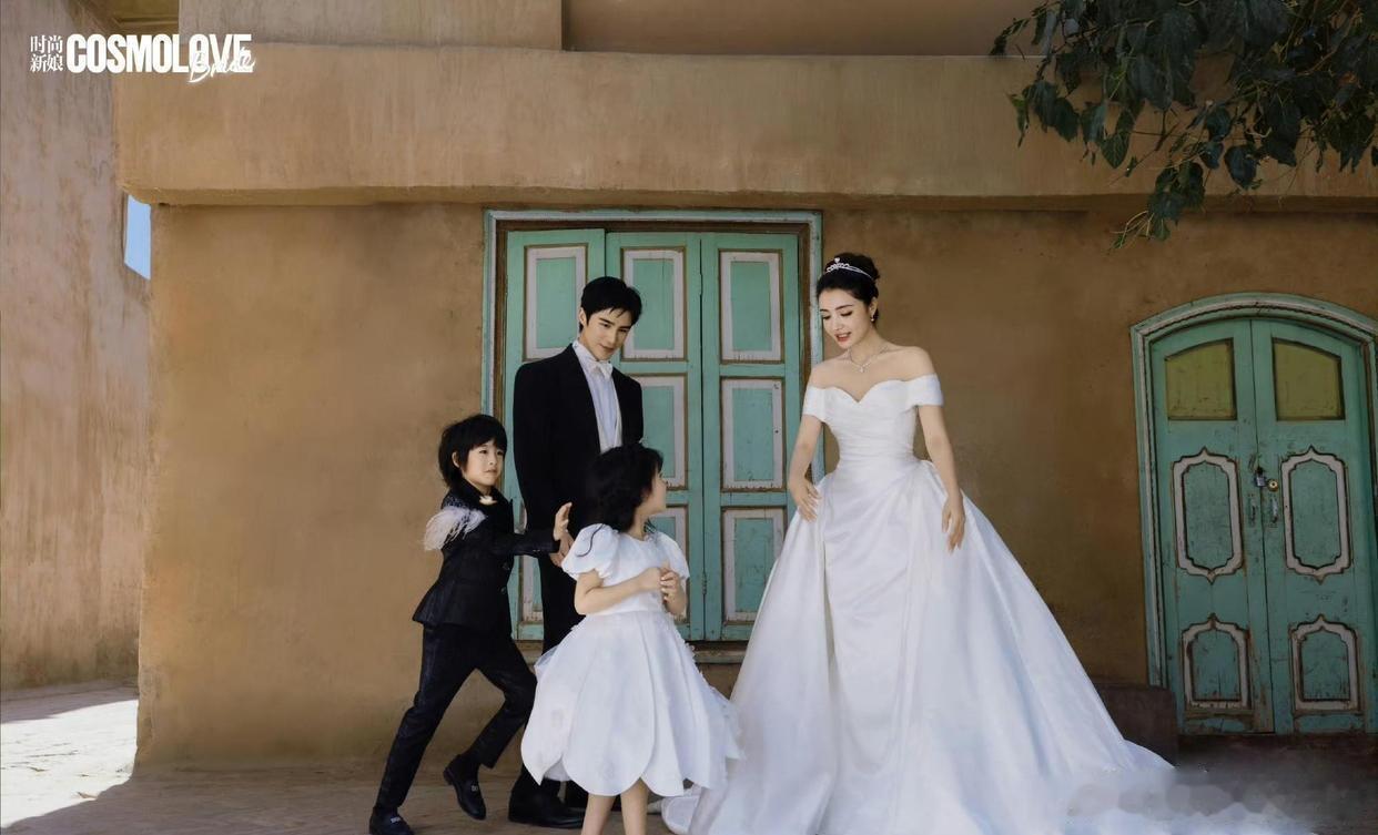 姜潮麦迪娜婚礼直播丁真现身姜潮麦迪娜婚礼这是什么梦幻婚礼配置！姜潮骑马出场，麦迪