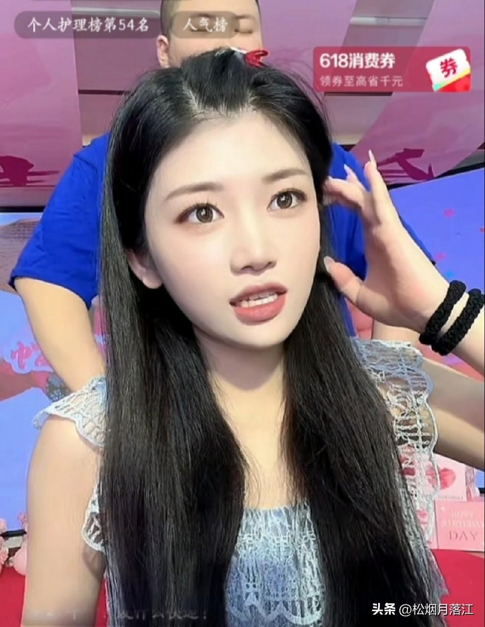 乐乐觉得草帽姐和前夫还有和好的可能？

刚刚草帽姐直播时，有人对乐乐说，劝他俩和
