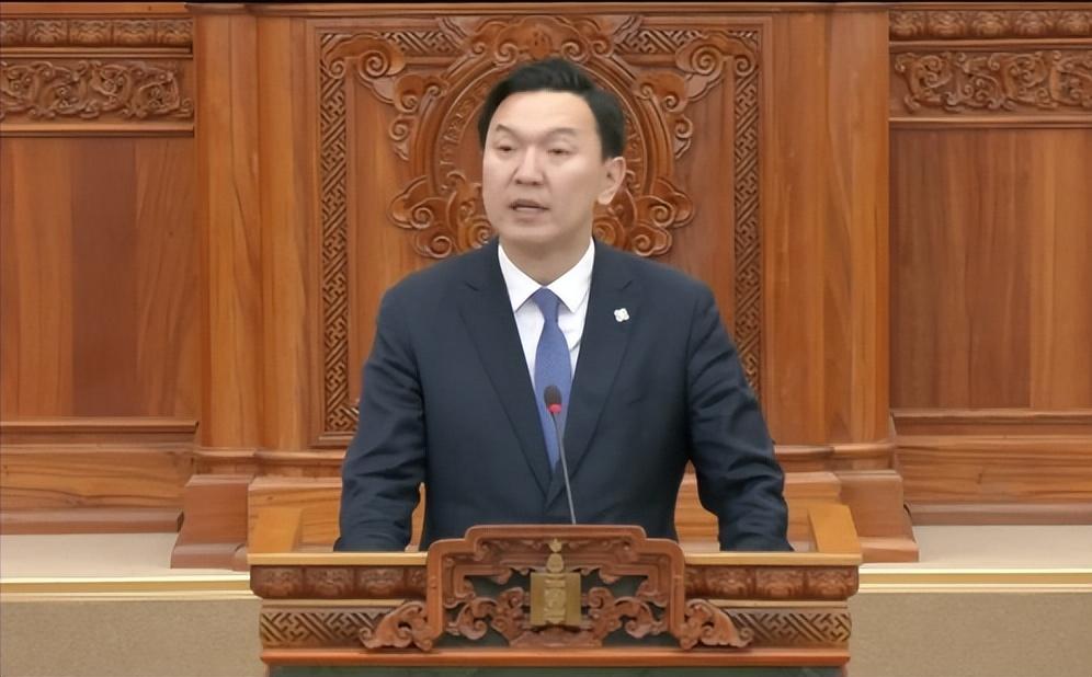 蒙古这回真是变了样！新总理曾一上台，就当着中国的面，把边境上几十年的老难题一股脑