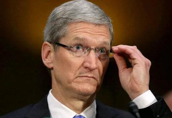 库克不得不做出妥协，提升iPhone16系列充电功率至40W，相比上一代20-2