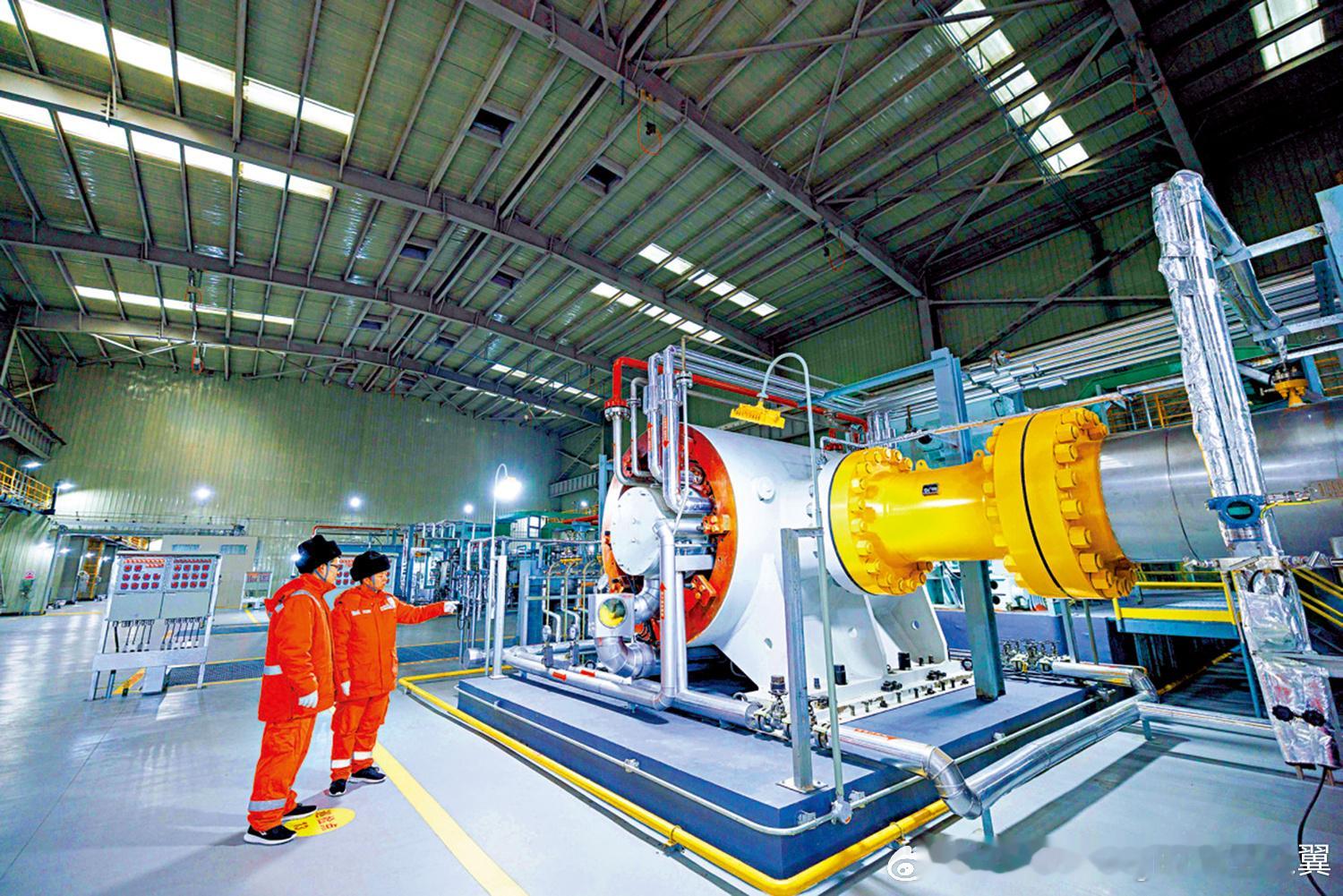 俄方提出帮助中国弥补能源短缺 俄罗斯是全球主要的油气出口国，中国是全球最大的能源