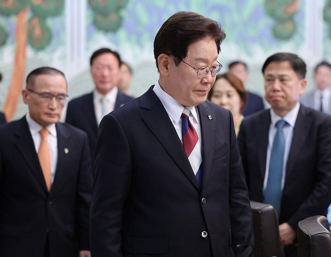 6月4日，韩国总统李在明针对本次地方选举展现出包容态度，祝贺所有当选者、慰问落选