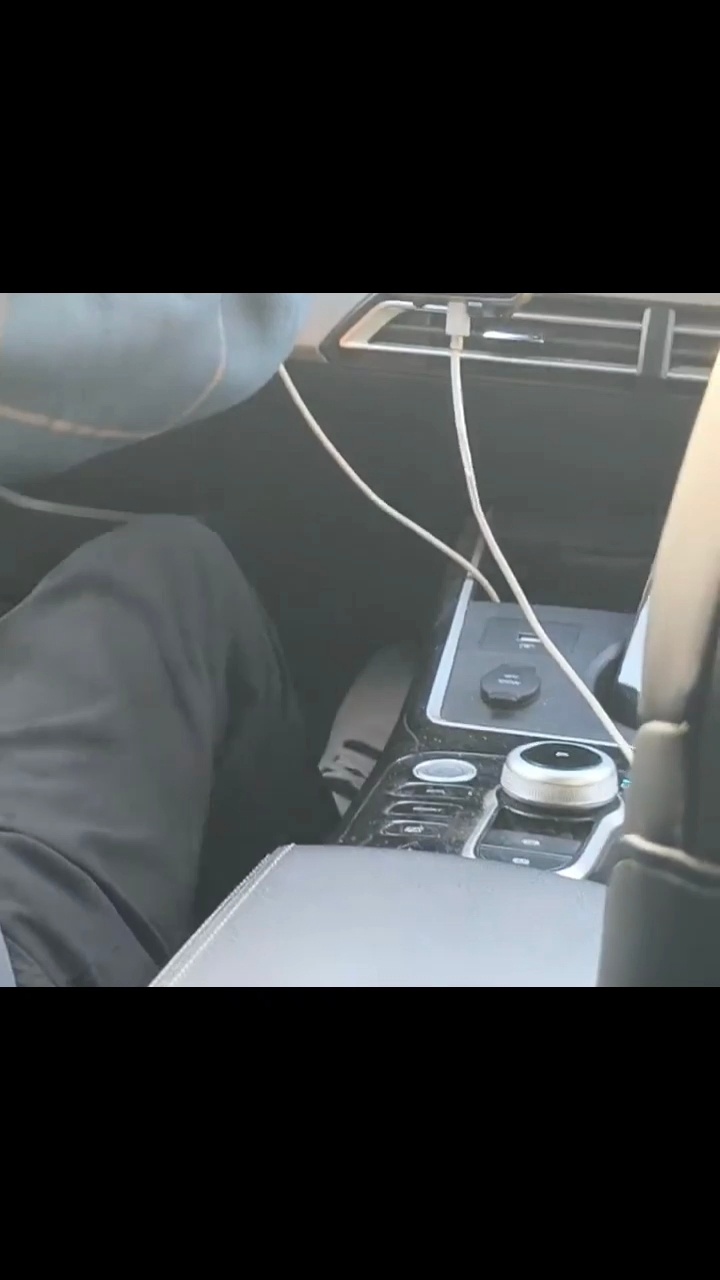 网约车电车晕车的原因找到了哈哈哈难道是听音乐在踩节拍？和油车一样的【风琴脚】重度