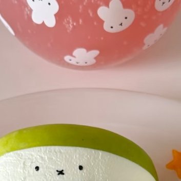 1200在人生的旅程中，每个人的生活都离不开别人的帮助，因为自然界的任何事物都是