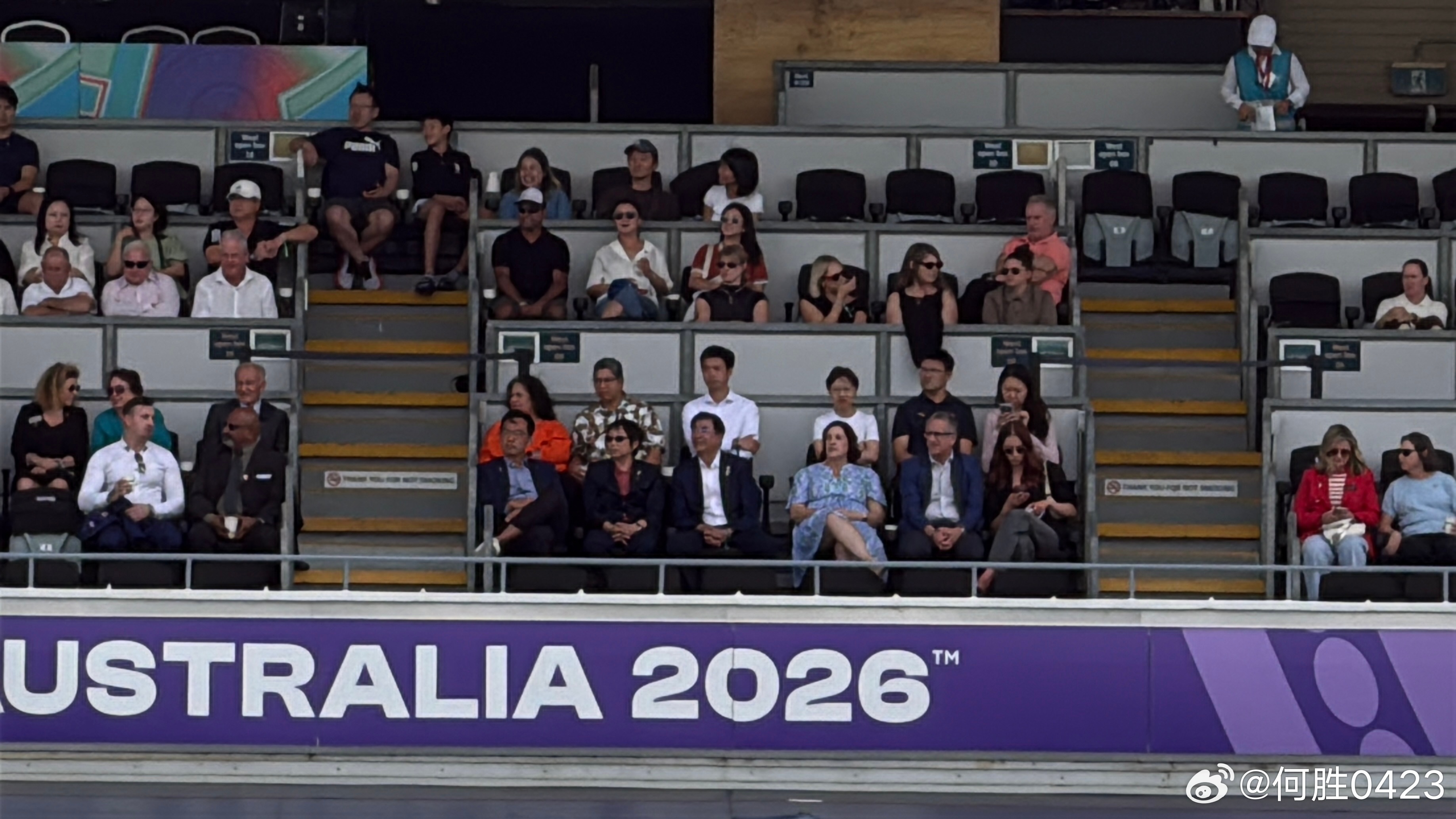 两位主席坐镇，今天这盘应该稳了 澳大利亚·HBF Park