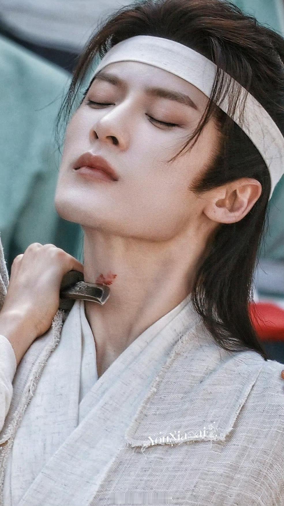檀健次的古装，美强惨拉满，故事感好强的一组图