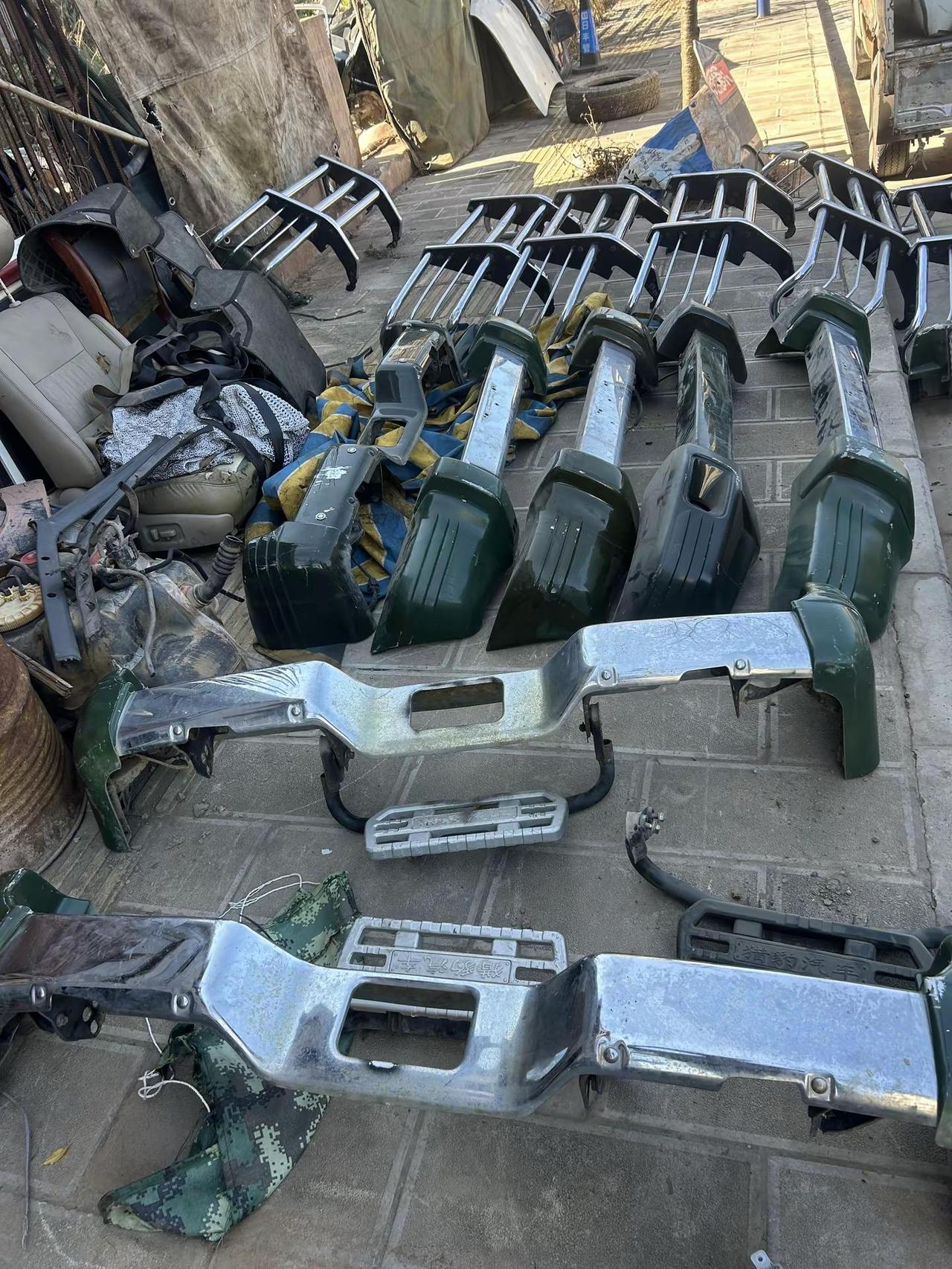 三菱猎豹拆车件。拆车件 三菱 三菱帕杰罗 猎豹黑金刚