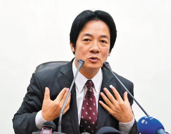 就在刚刚，

赖清德正式宣布，

1月10日，赖清德出席台湾地区2026 AI人