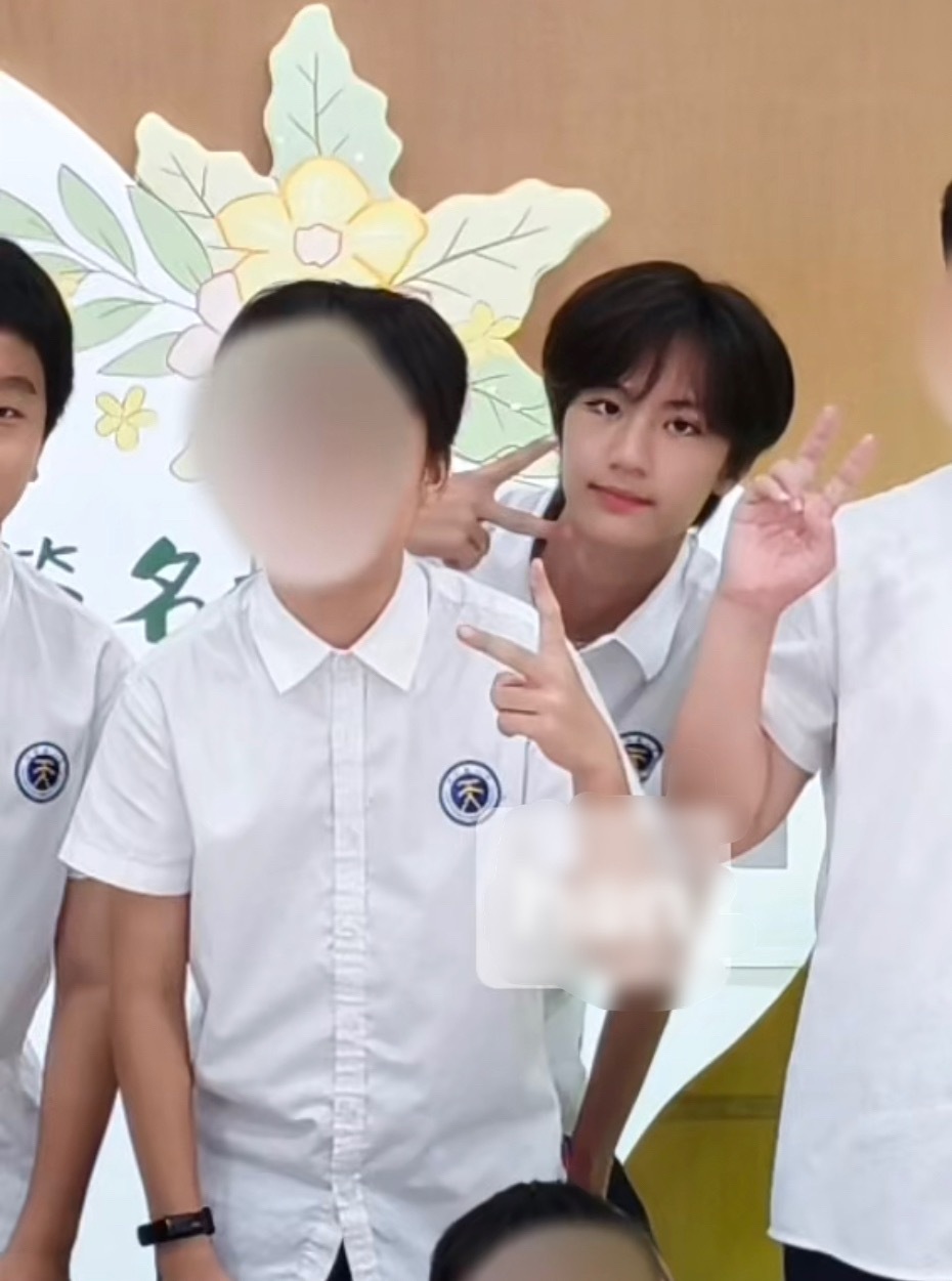 放张学长净化一下 