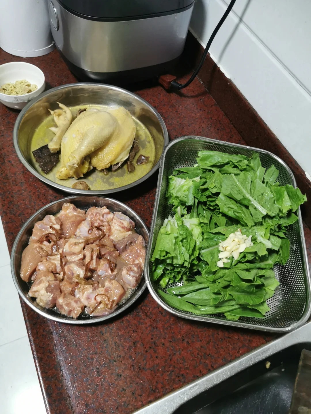 罗定女鹅的幸福生活，今日的白切鸡真的绝了