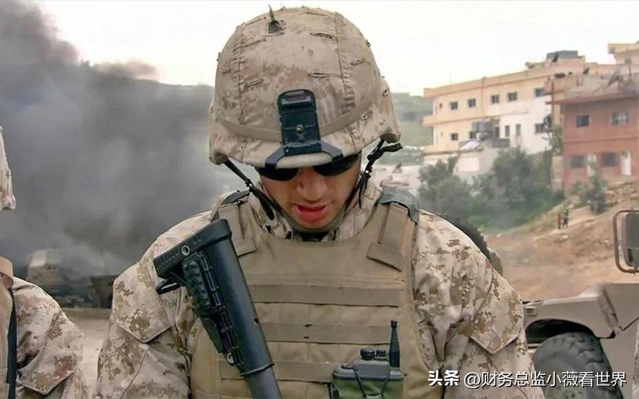 美军的伤亡还是比较惨重的，伊朗军方称，美国海军第五舰队有21人死亡，以及大量人员