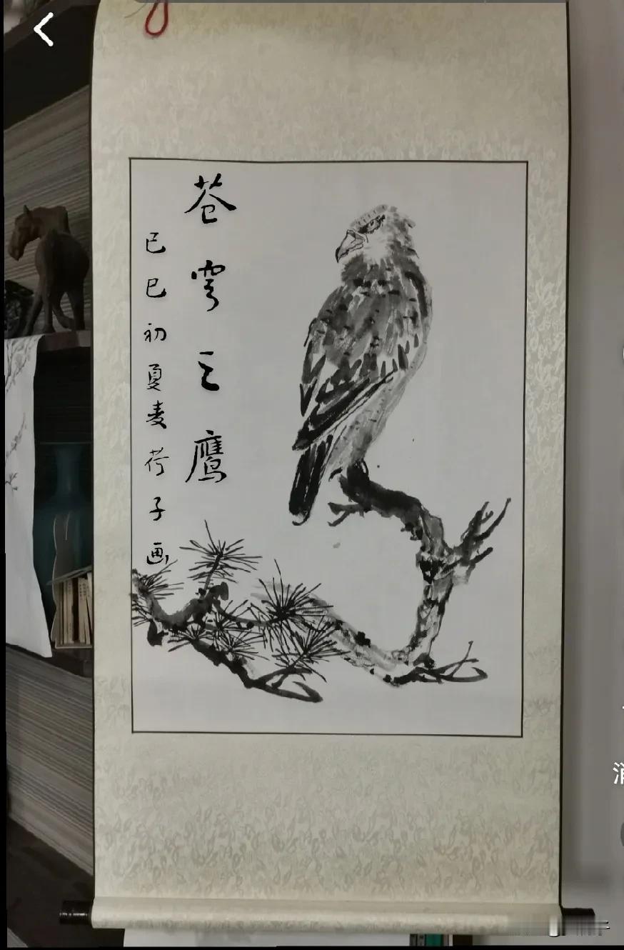 最近临摹萧朗画册，画了各种可可爱爱的小鸟，从麻雀、喜鹊、八哥、鸳鸯……终于画到猛