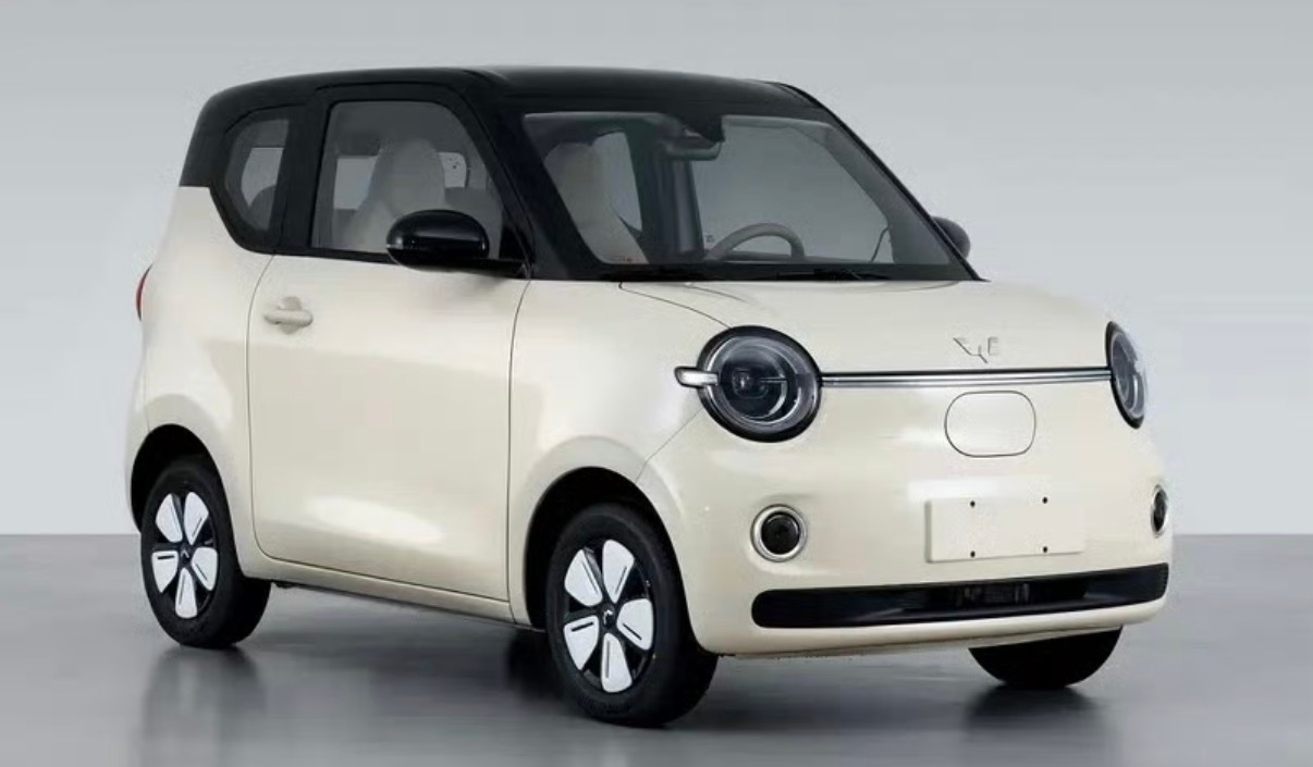 【全新五菱宏光MINIEV申报图 启用圆形大灯】在新一期工信部申报目录中，我们看