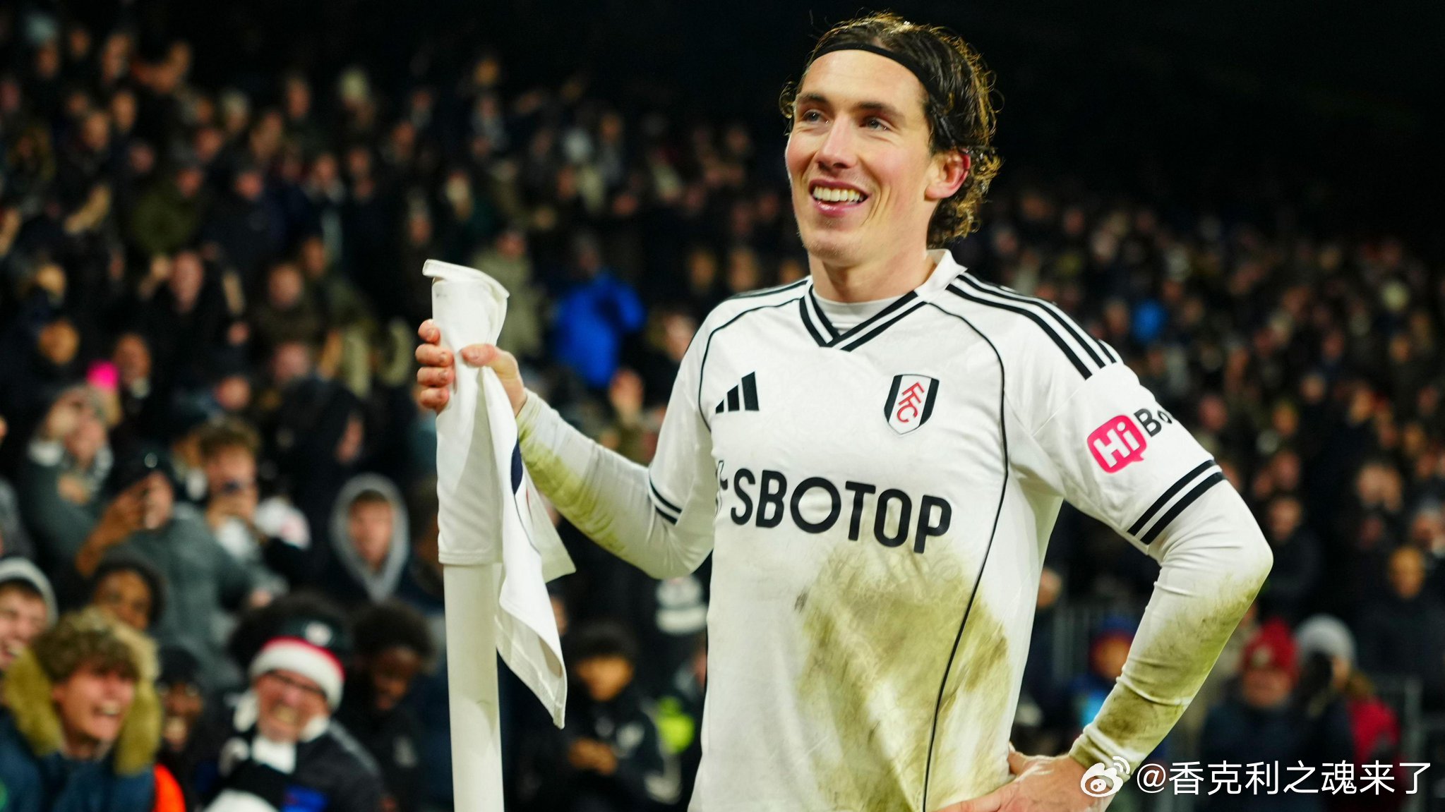 现在故事会的拜利透露接近哈里·威尔逊的消息人士表示，利物浦并未完全排除今夏以自由