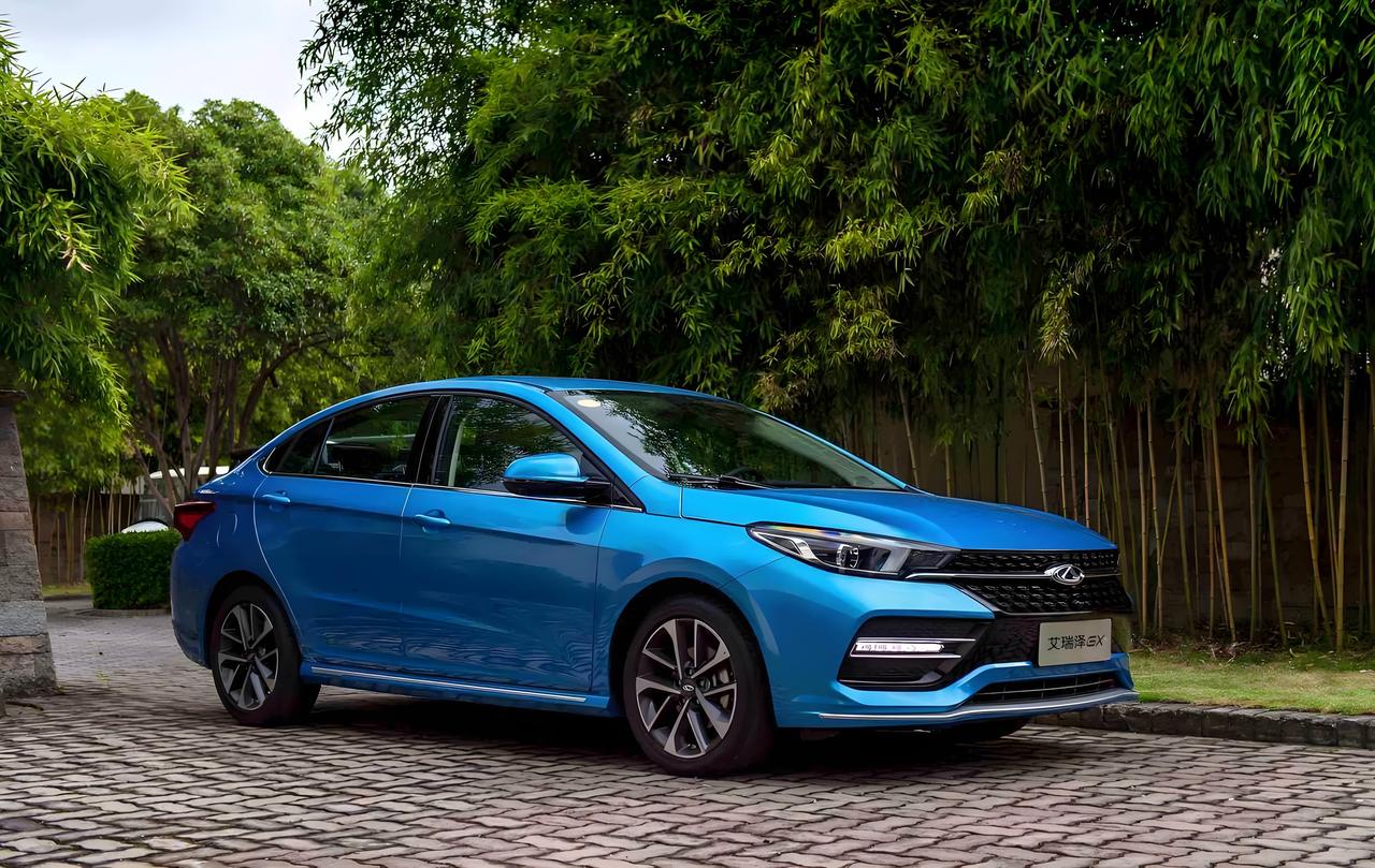 途昂Pro全境实力派 途昂Pro不愧是全境实力派！它搭载2.0T发动机，匹配7速