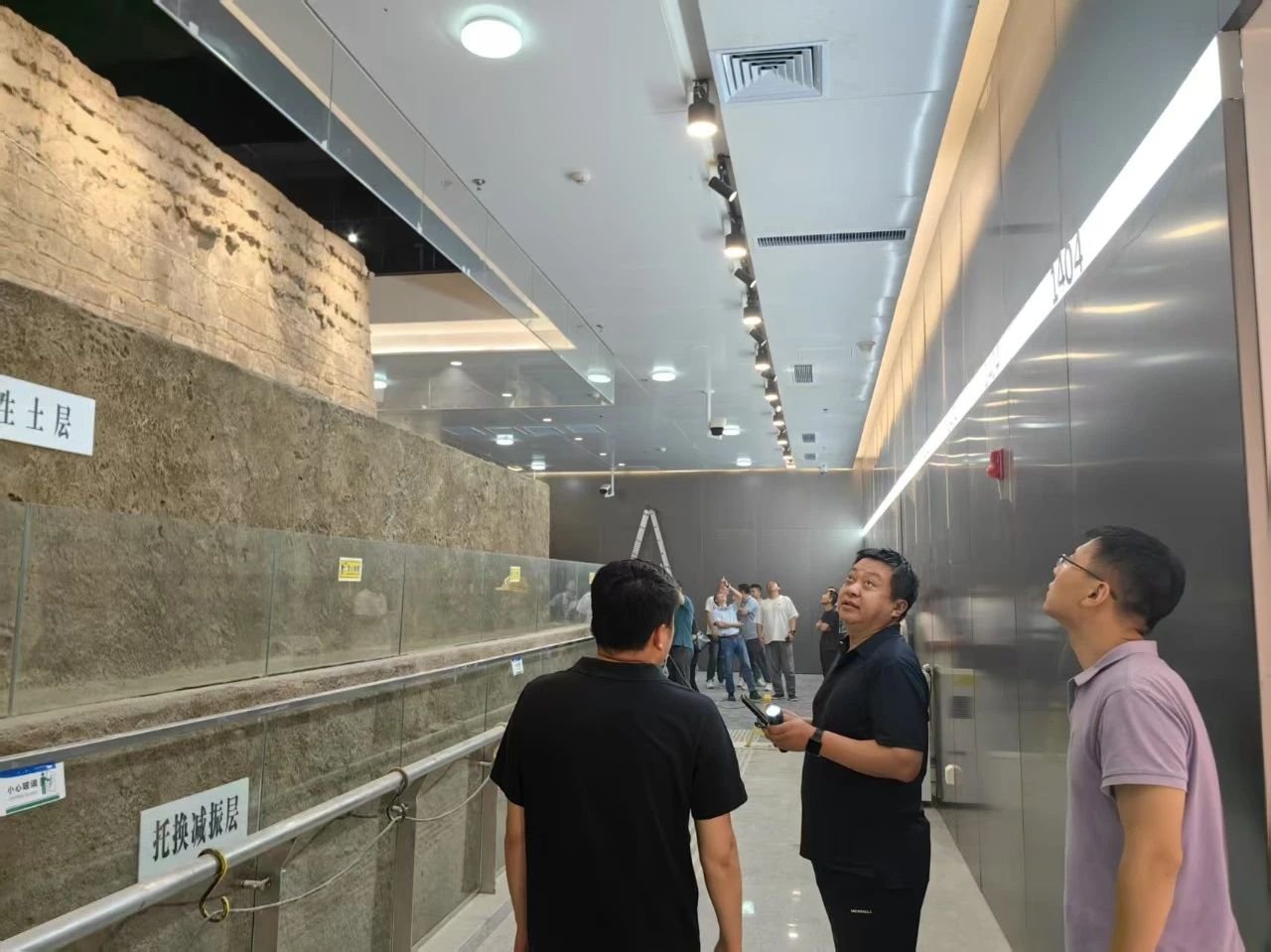 天津地下博物馆要来了6月11日，备受关注的天津地铁4号线东南角站，新增文物展厅项