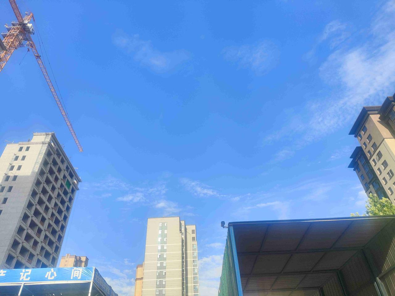 我的今日状态：😎自信酷炫
我这里的天气：☀️晴天🙏今天我为我的孩子祈福！愿我