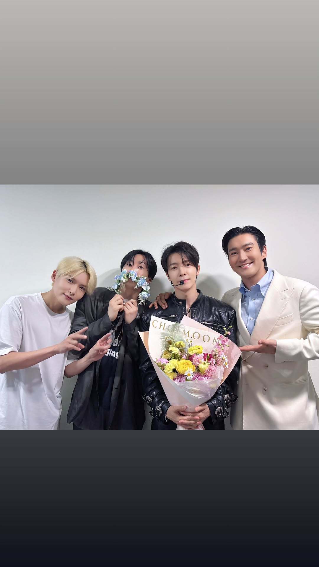 “CB百蓝_。260517金厉旭 ins story更新： 