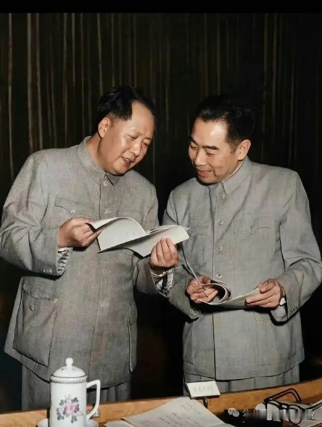 致敬毛主席和周总理[合十][合十][合十][心][心][心][心][心][心]