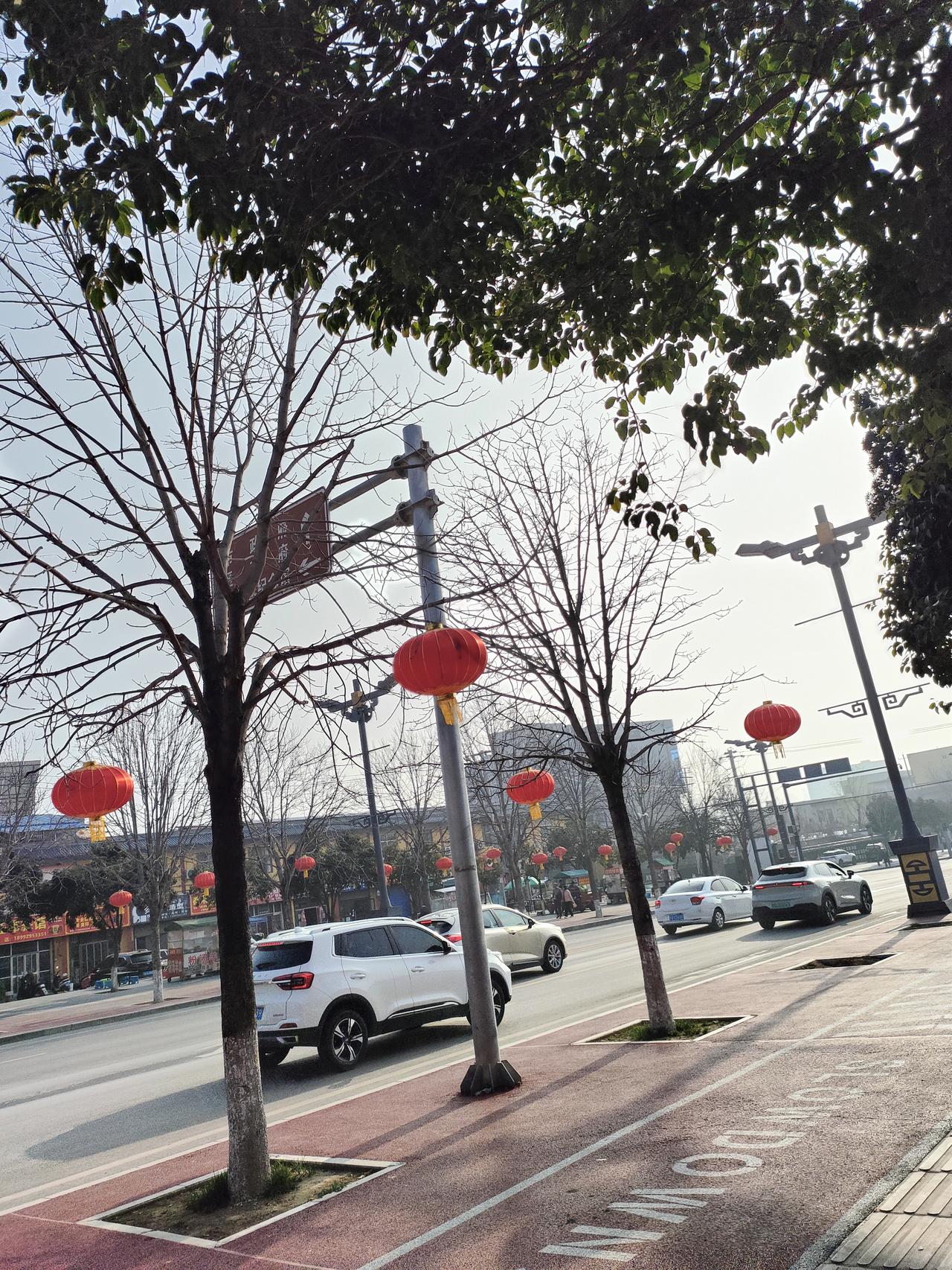 60岁才醒悟：对子女太无私的老人，晚年往往最心伤，别再掏空自己
 
人到六十，大