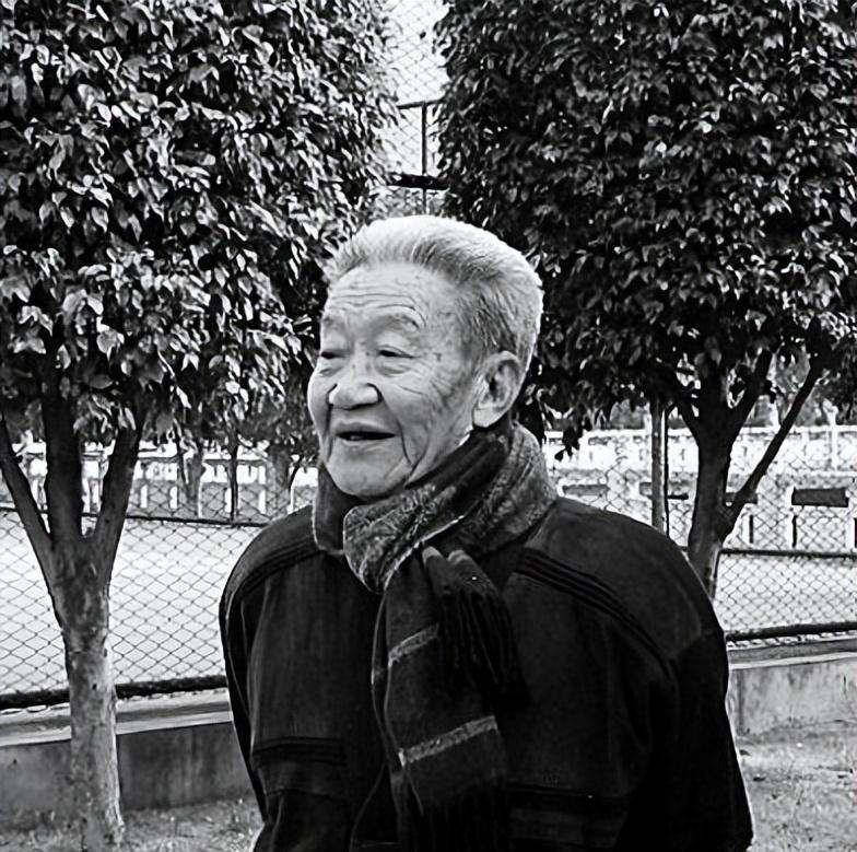 1961年毛主席视察广东时，一位地委书记当面向主席告状，毛主席随后说他胆子大，这