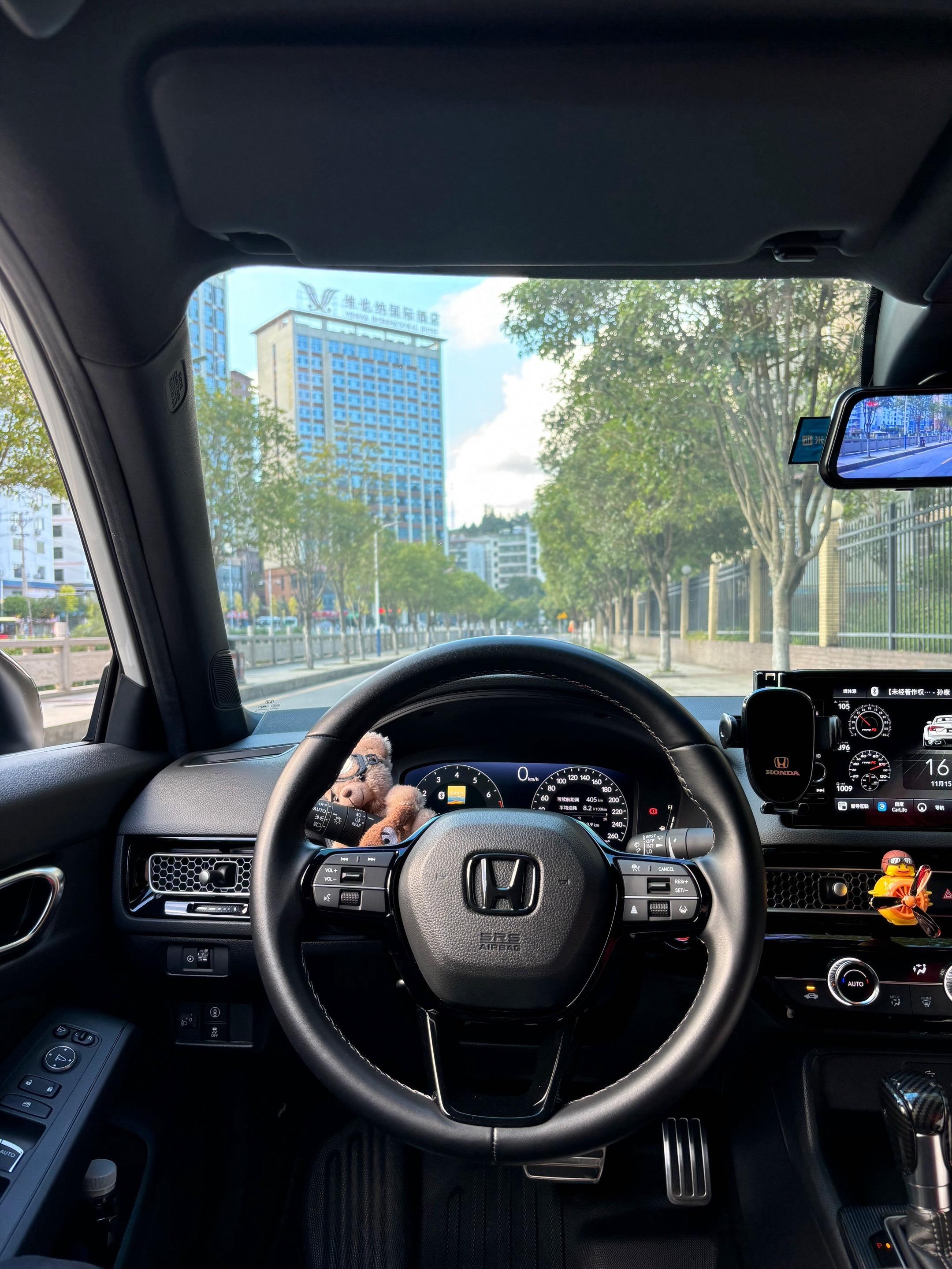 只回复开本田的，分享一张你相册里的爱车吧