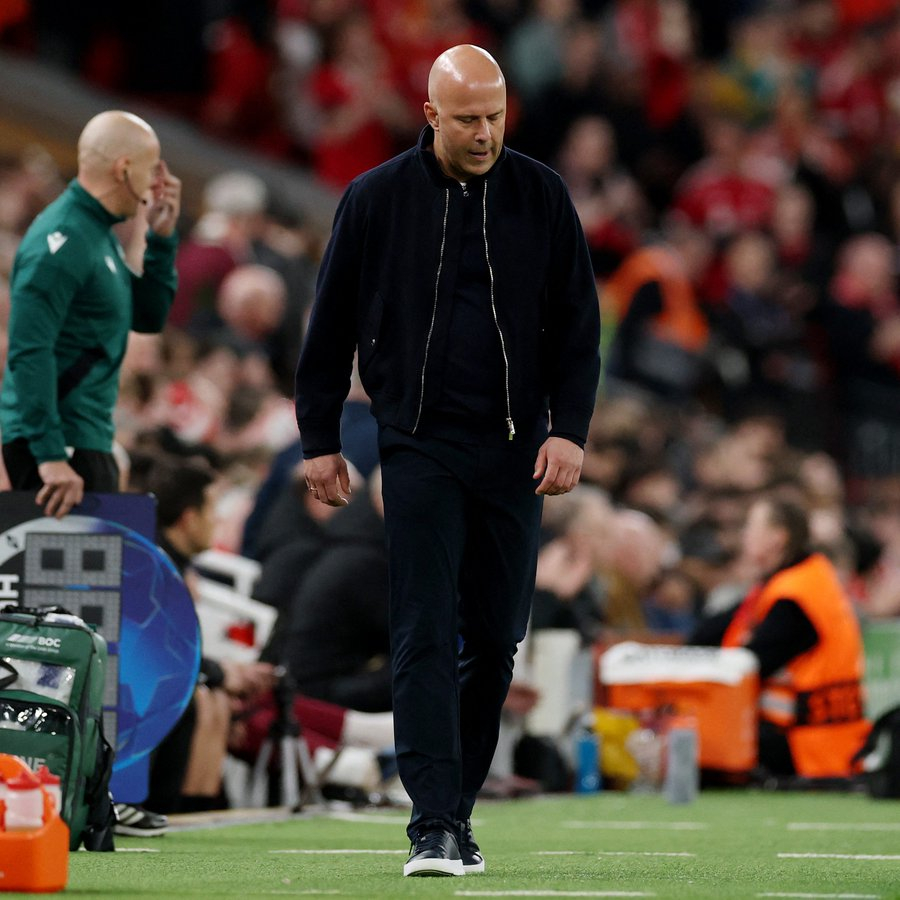 利物浦本赛季英超联赛31场比赛已输掉10场。他们上一次单赛季输掉10场还要追溯到