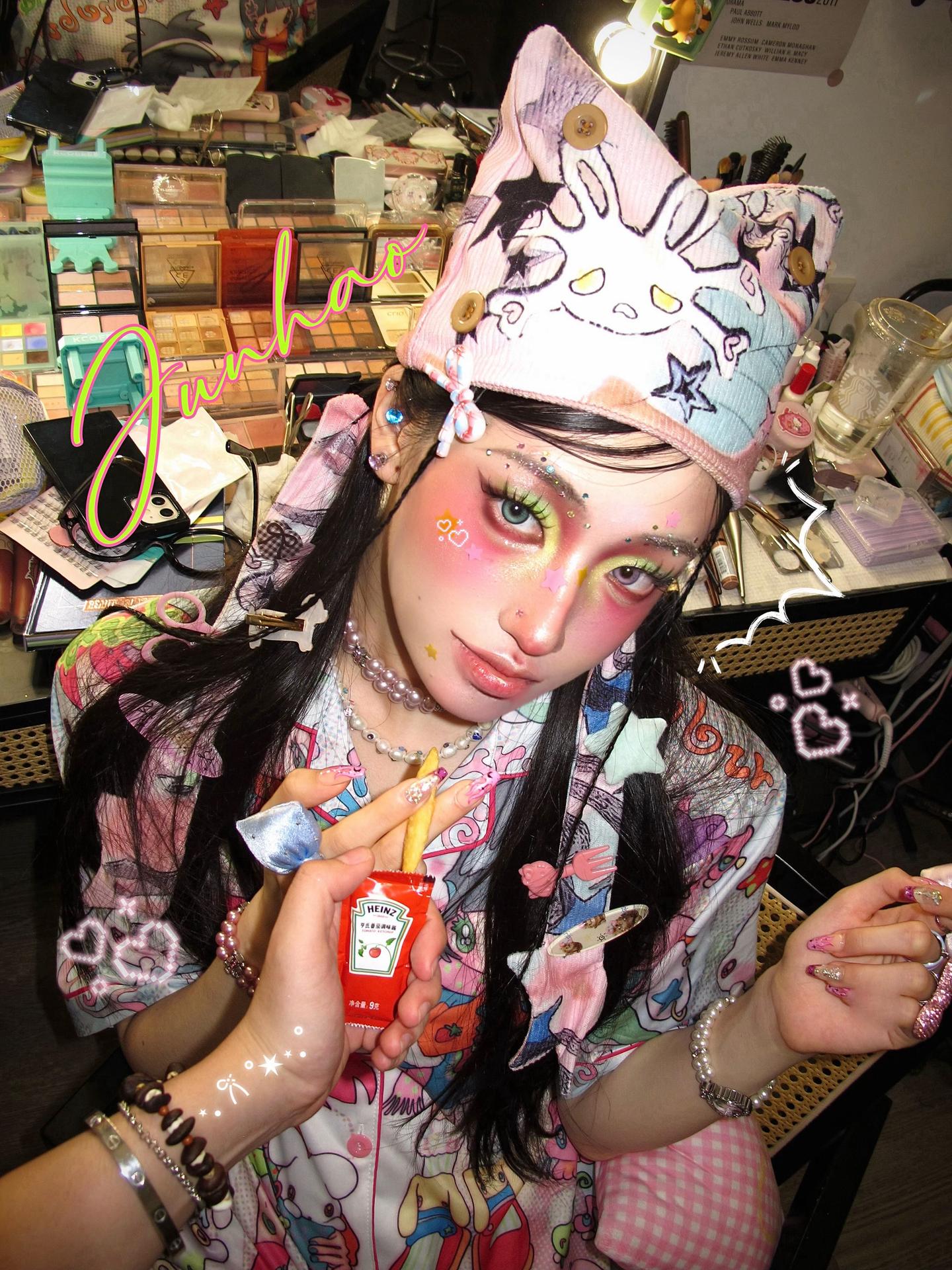 异瞳小咪ꉂ ᳐˶ᵒ ᵕ ˂˶ ᳐ฅ ˓。多巴胺异瞳小咪可爱捏www