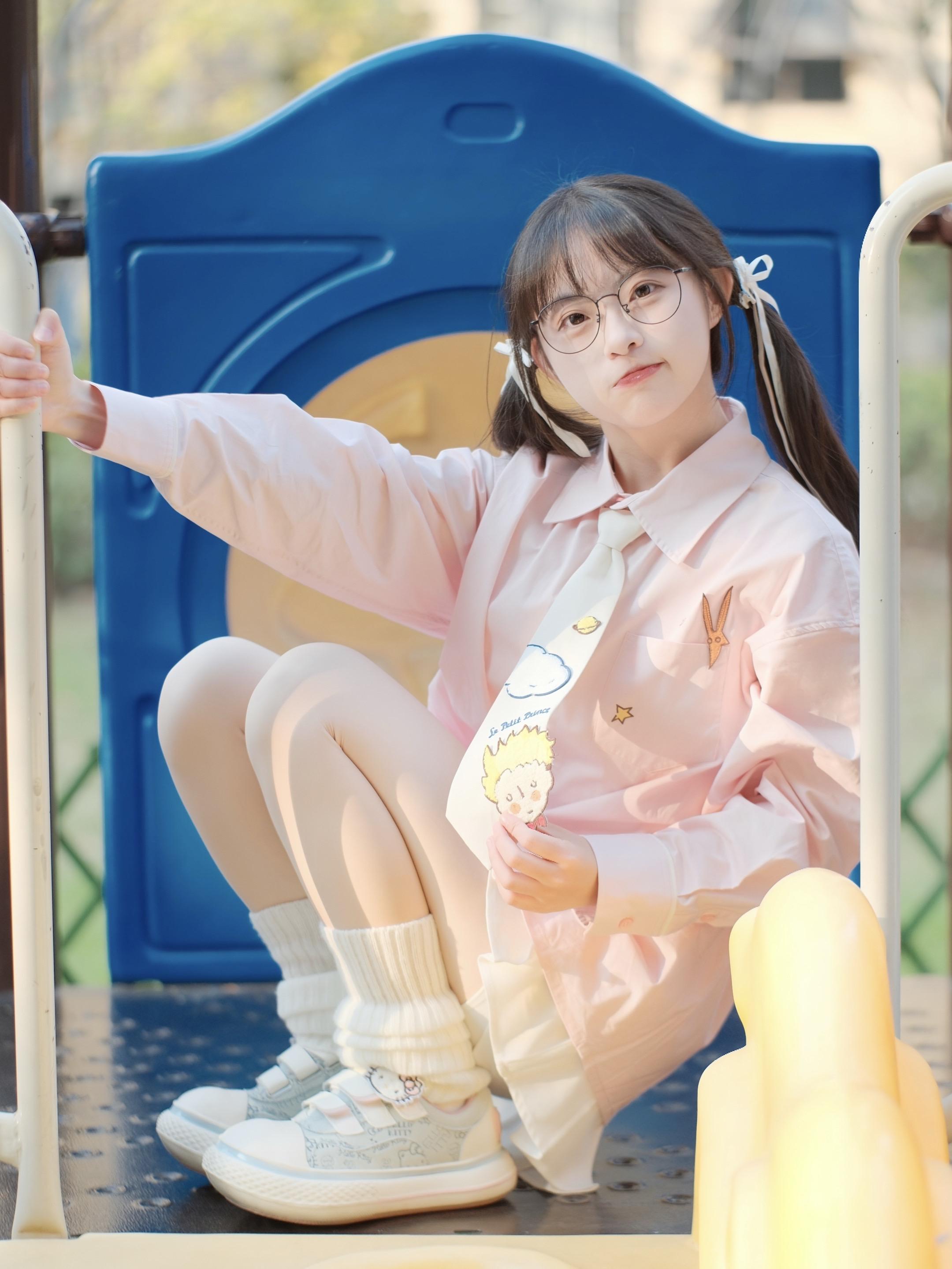 对不起 我的占有欲嫉妒刻薄自私无理取闹一直让你…等一下 你说谢谢了吗