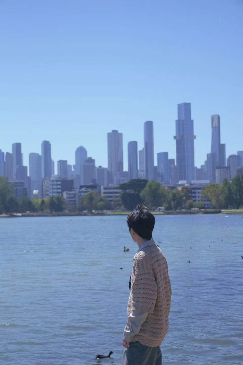 王俊凯公园live王俊凯无人乐园邀请函王俊凯公园live来啦 