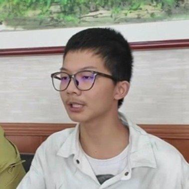 这两天刷到个特别提气的事儿，河南有个男生高考考了716分，妥妥的学霸级成绩，谁能