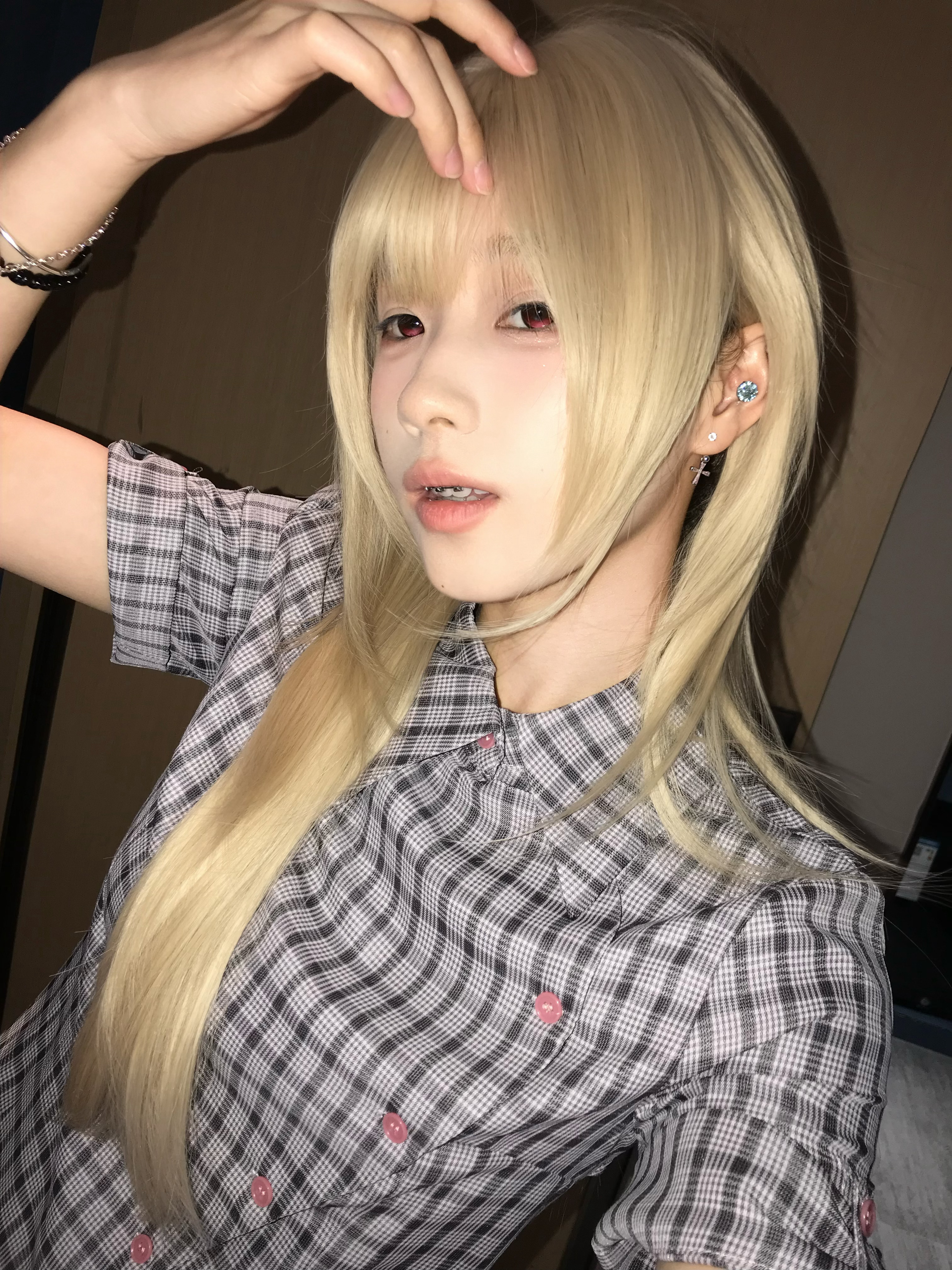 酷酷格子衬衫📷苹果7p👔jikoo 假发裤子之前提到过 