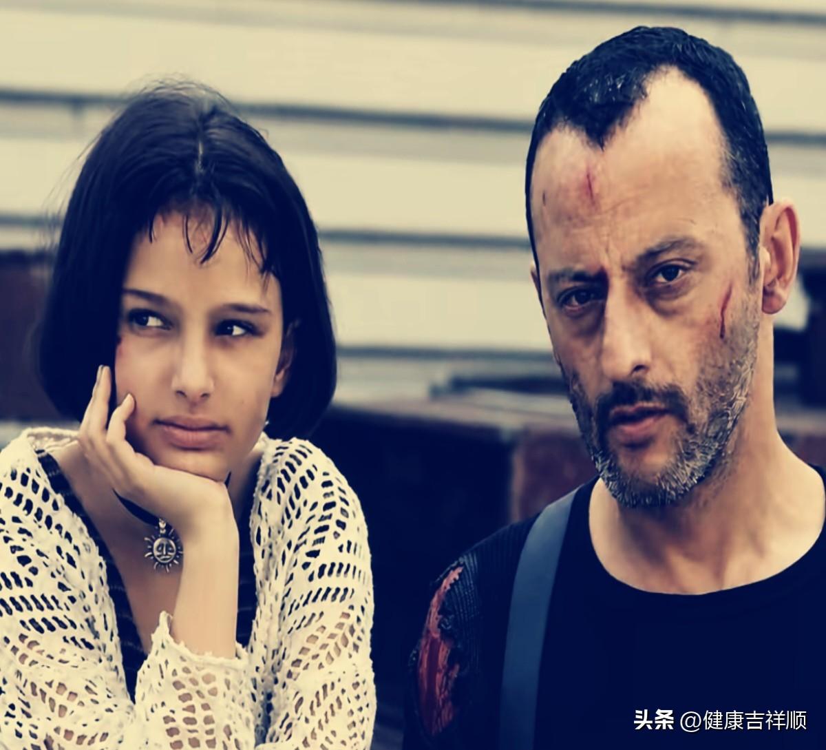 《这个杀手不太冷》今昔对比照，一眼看尽岁月变化。
这是无数人心中的封神电影，一组