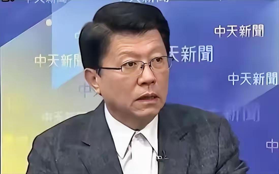 谢龙介在中天政论节目上爆出一个大胆预言，赖清德未来也有可能到大陆进行访问！

谢