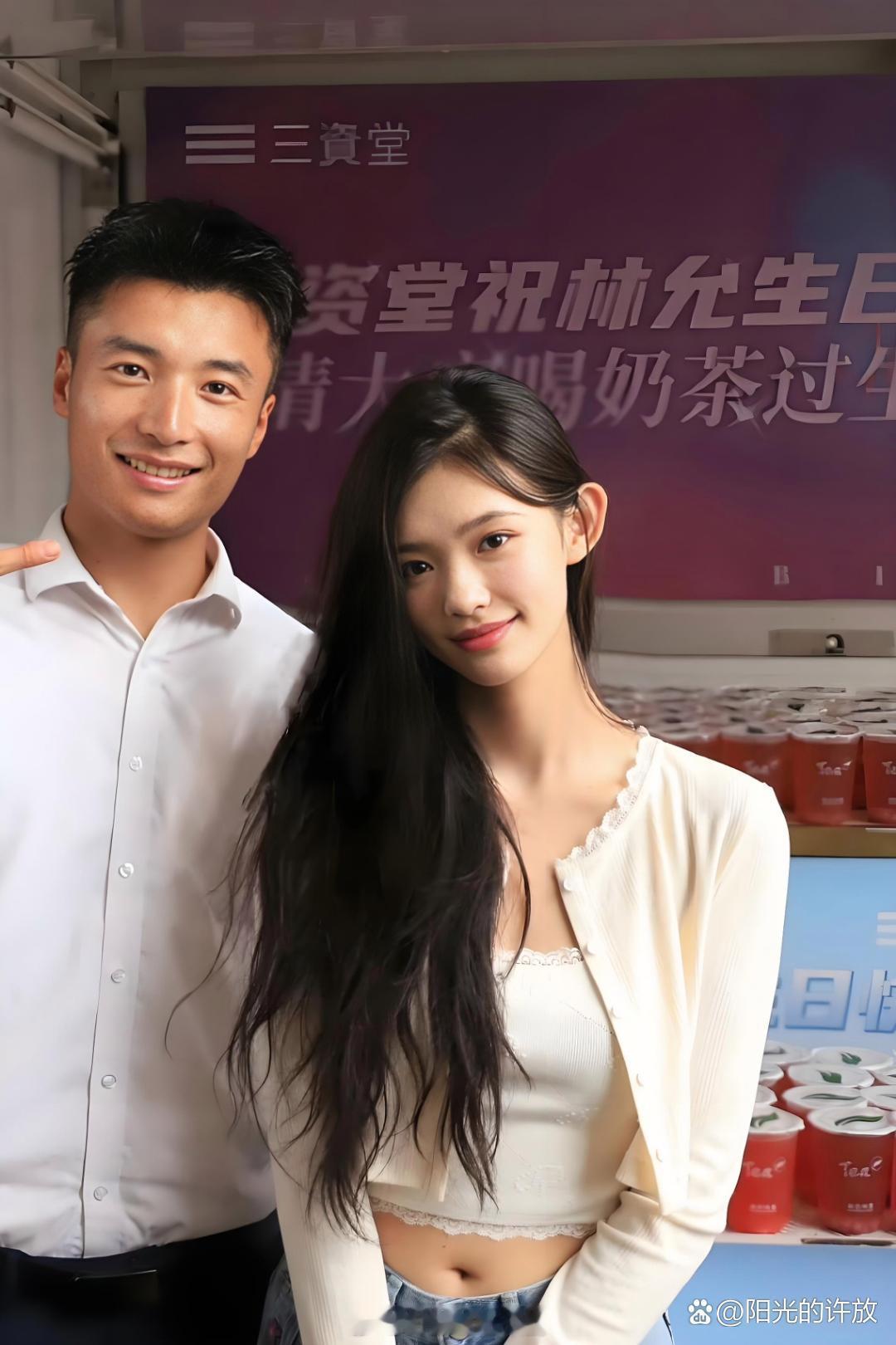 被这张合照里的林允漂亮到了 