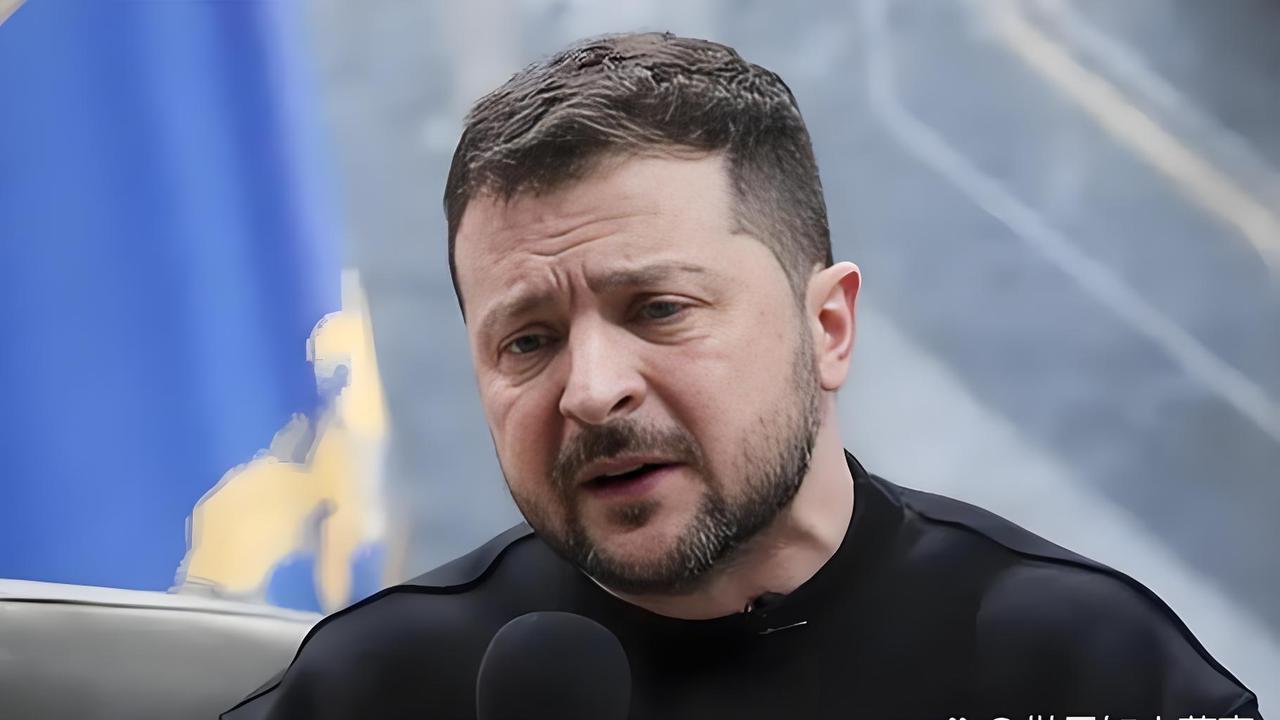 从“三天沦陷”到“四年坚守”，乌克兰用代价揭穿一个世纪谎言。
 
俄乌冲突满四周