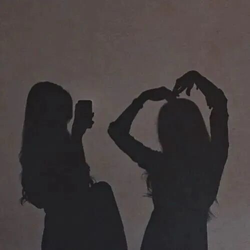 👧🏻👧🏻｜◡̈ 𝒃𝒆𝒔𝒕 𝒎𝒆𝒎𝒐𝒓𝒊𝒆𝒔聊天内