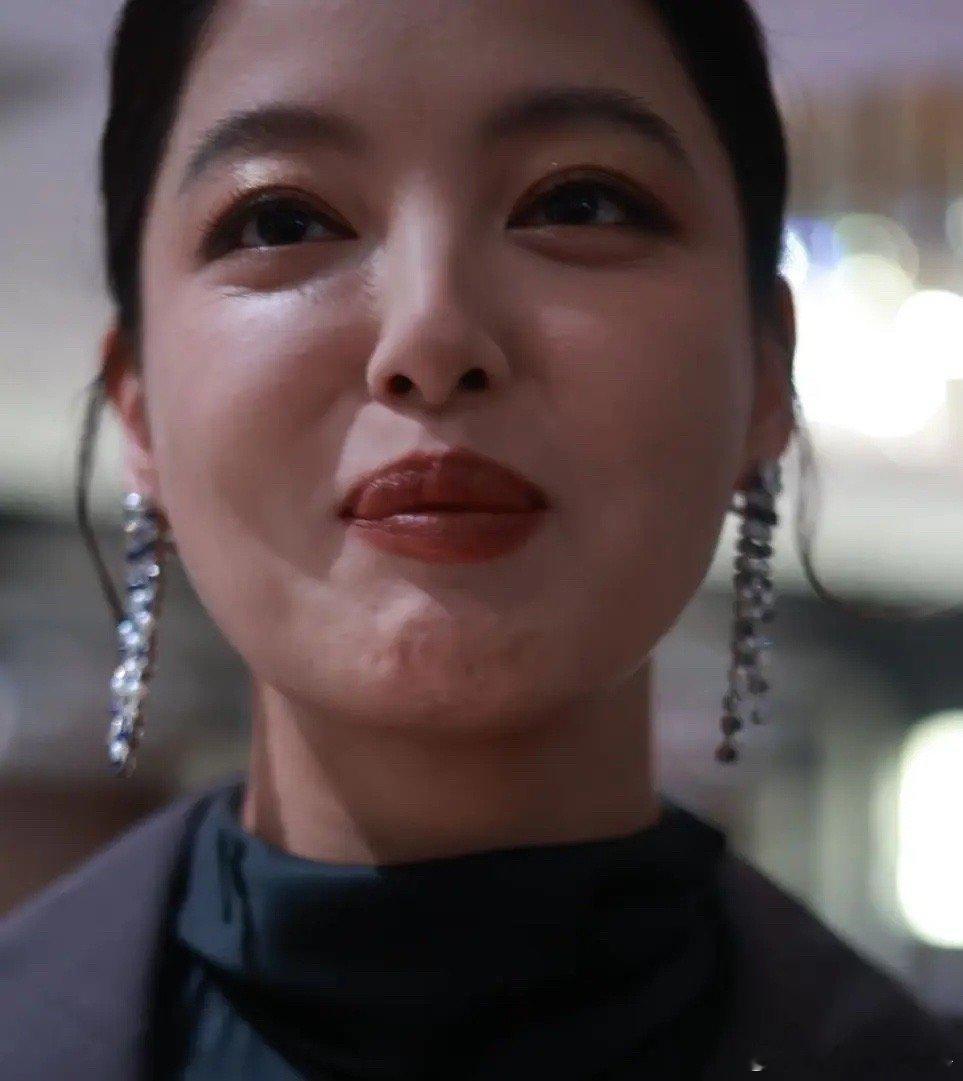 辛芷蕾的生图，这是什么水平 