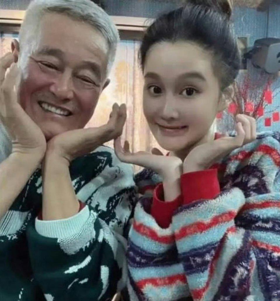赵本山女儿自曝患三种精神疾病想不到的事太多了，看起来这么可爱的女孩子居然得三种精