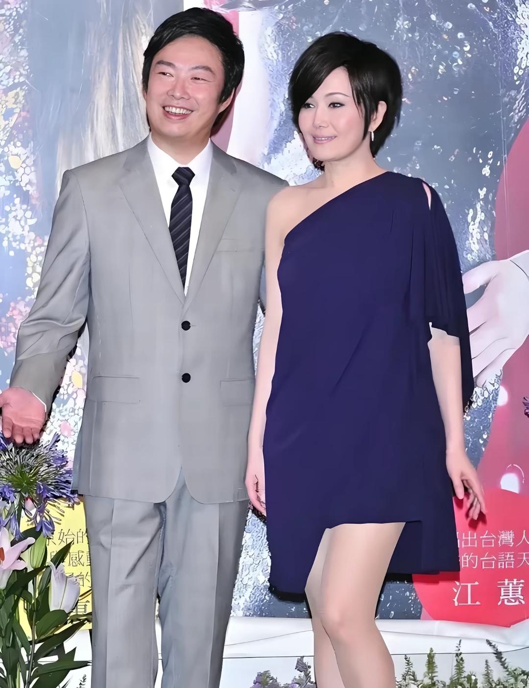 70岁的费玉清，身家20亿独居，不是找不到老伴，是年轻的时候被被女朋友家吓到。