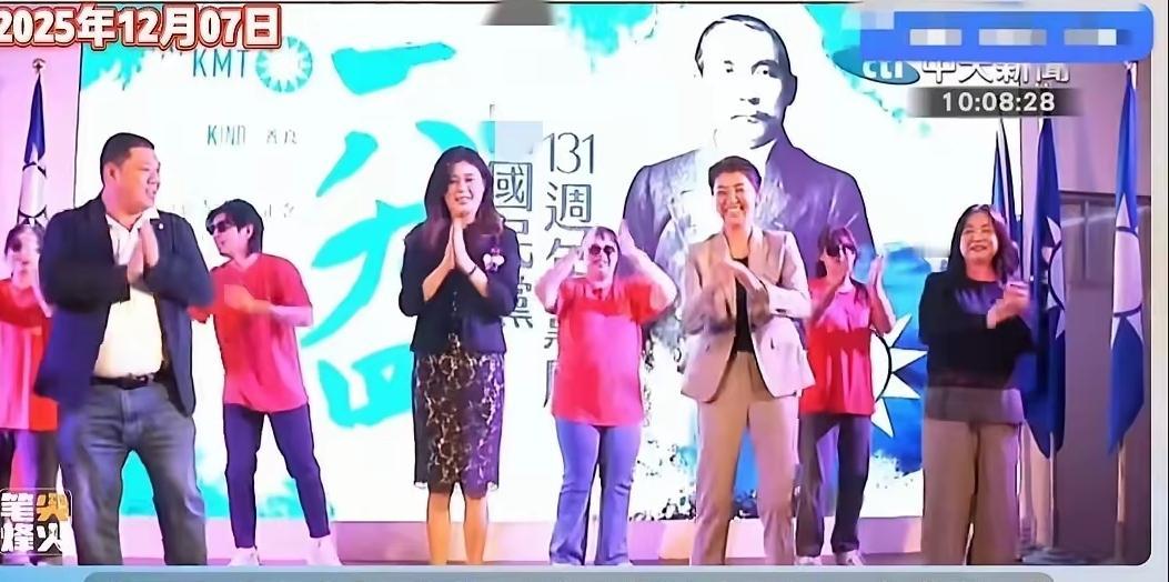 郑丽文自曝“肌肉最发达的是嘴”！看似自嘲，实则藏着国民党破局的关键
 
“我全身