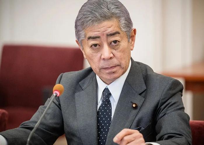 国内经济全面遇冷企业叫苦不迭，日本被迫放下强硬姿态寻求对华破冰。

熟悉中日经贸