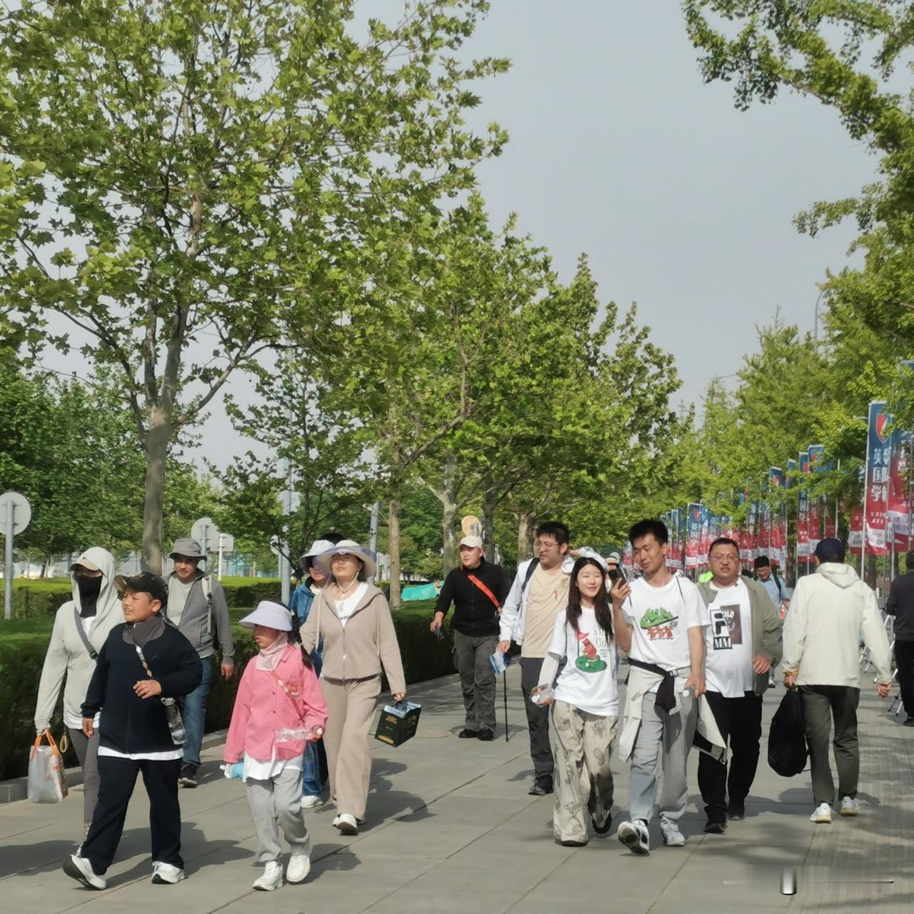 老天太给力了，5月16日和17日，天气太好了，这两天是大连第24届国际徒步大会的