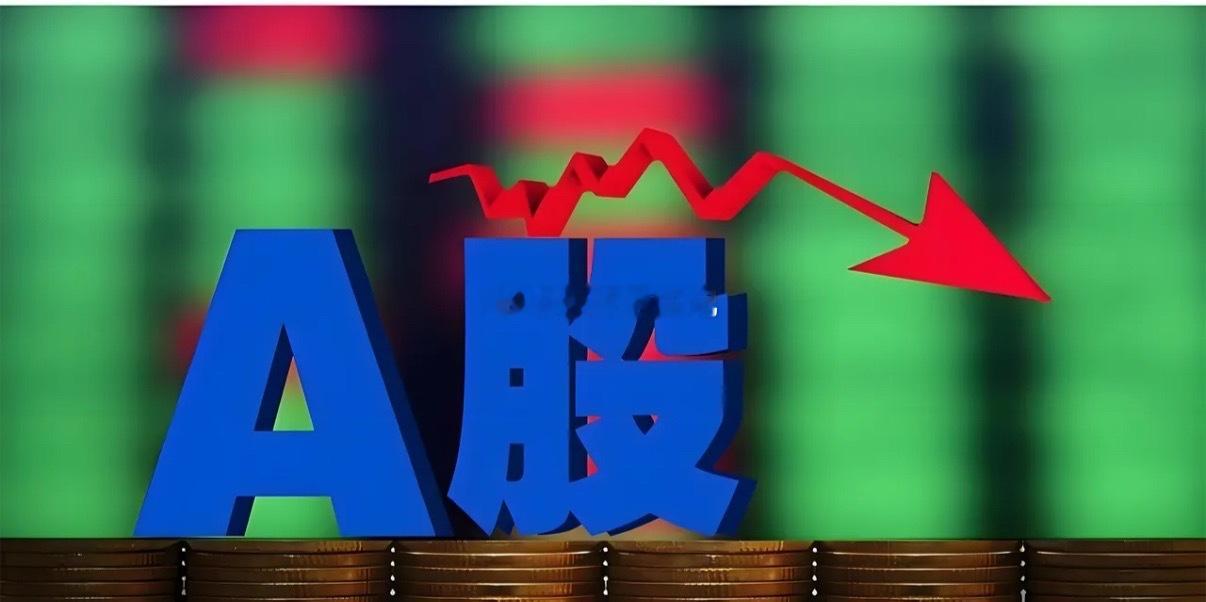 中际旭创：2026年上半年实现营业收入417.78亿元，同比增长182.49%；
