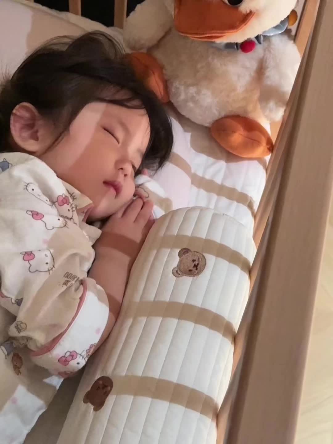 晚安 ⋆   ☾ ⋆    ⋆ ⋆