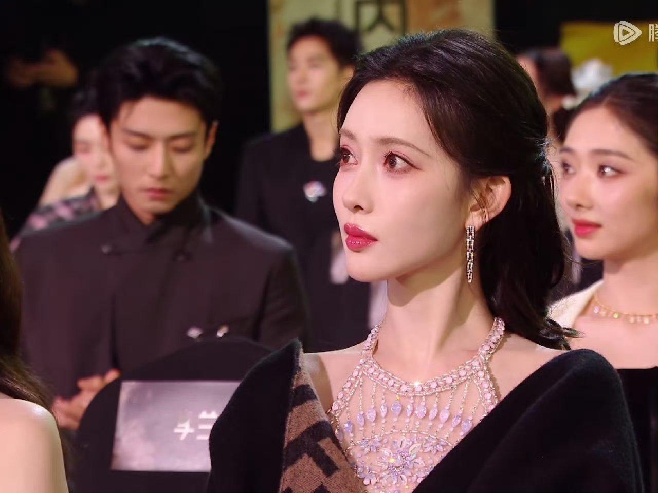 孟子义内场图越怼脸越美 