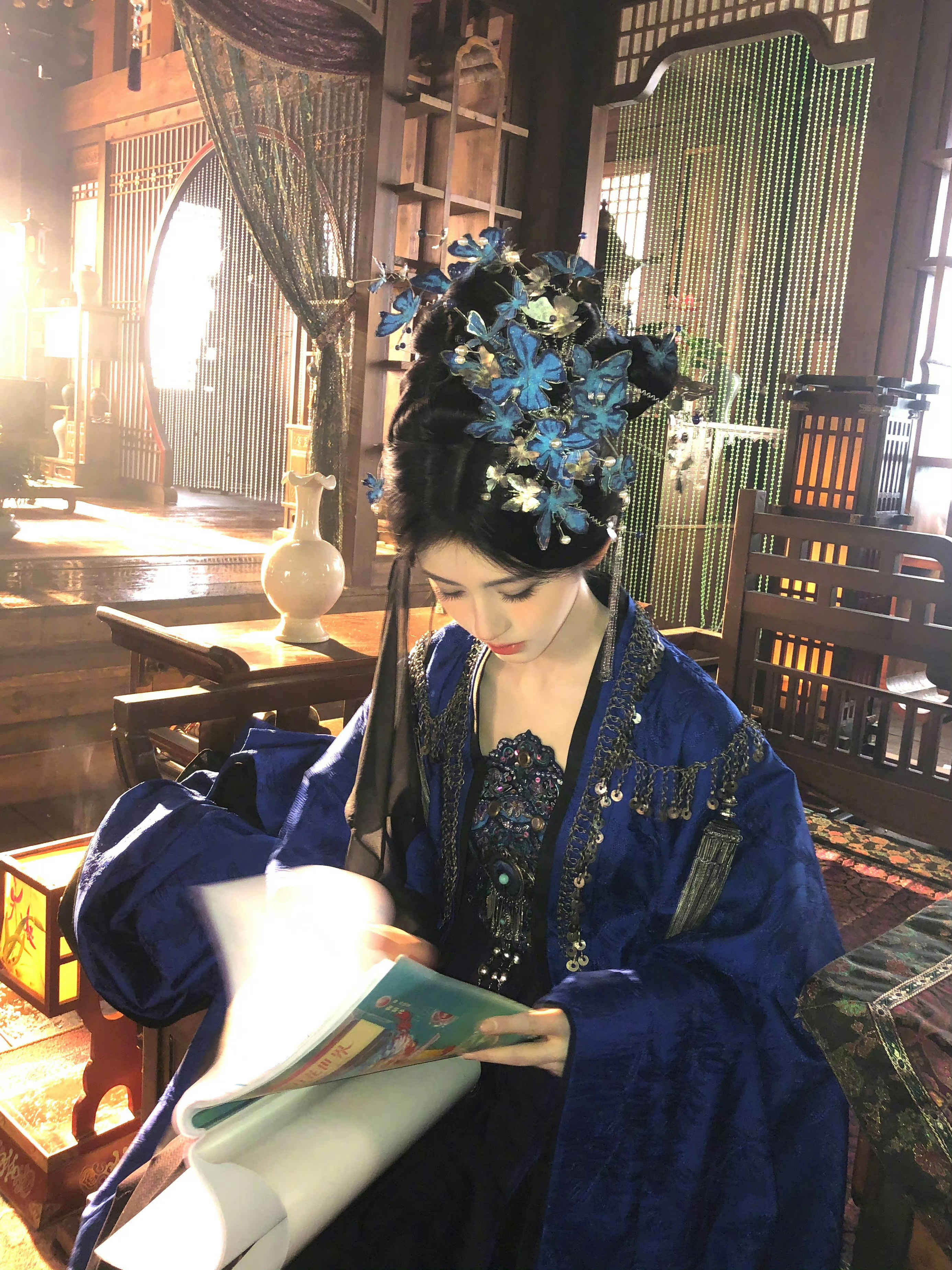 鞠婧祎 jjy鞠婧祎万花世界 即使见不到面 你也是我最想念的人