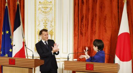 当着高市早苗的面，马克龙承诺：不邀请中国参加G7峰会
 
据法国国际广播电台4月